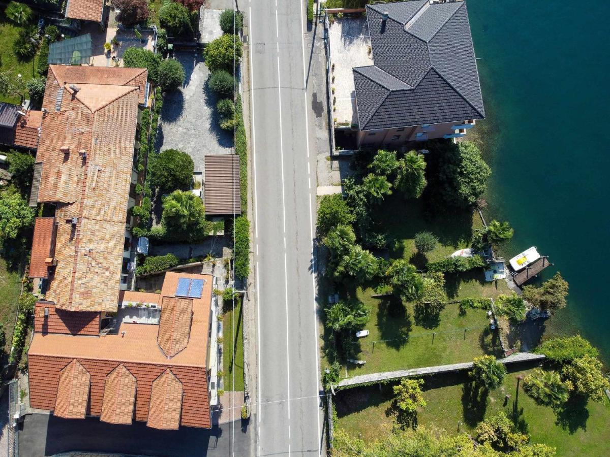 Il Glicine Appartamento Con Darsena Privata A Lago Pettenasco Ngoại thất bức ảnh